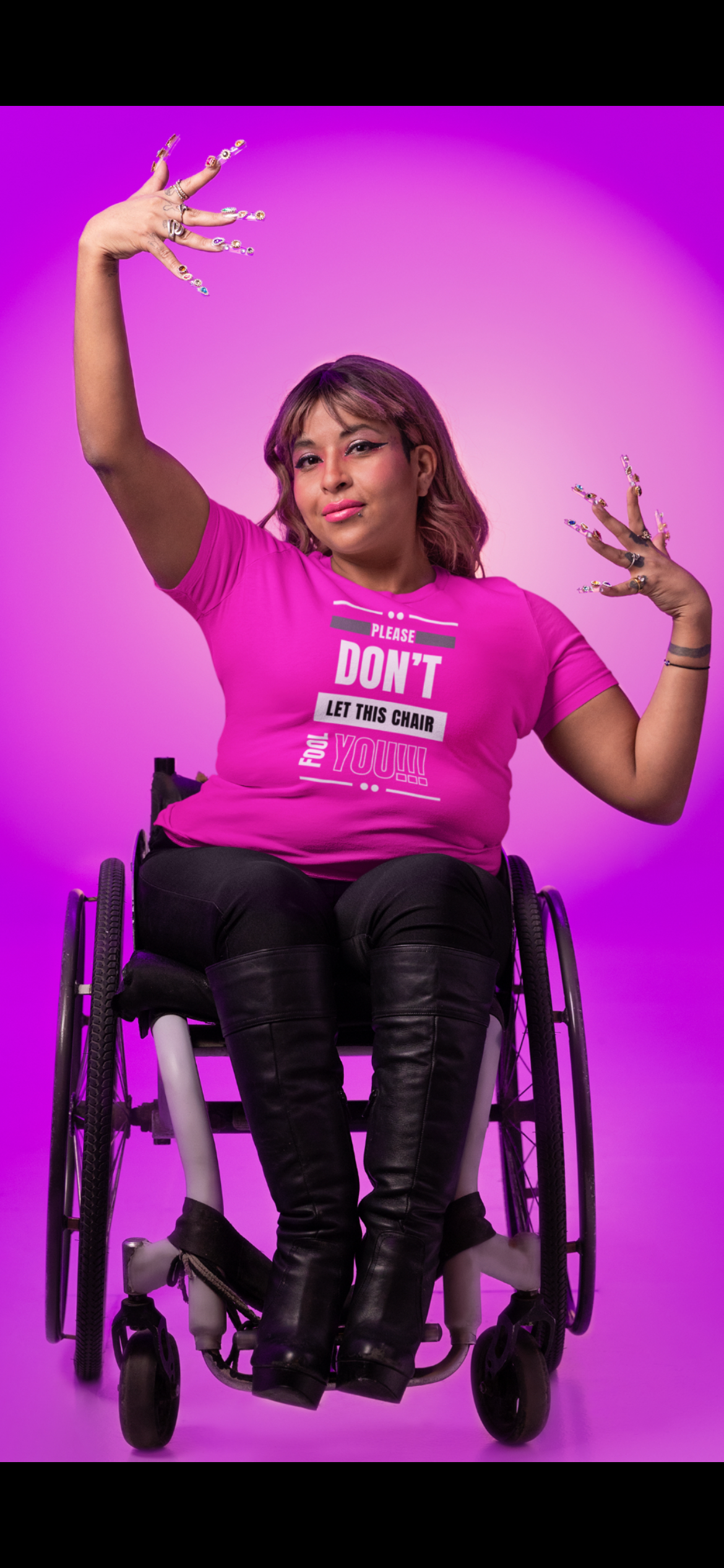 DON'T LET THIS CHAIR- T- SHIRT